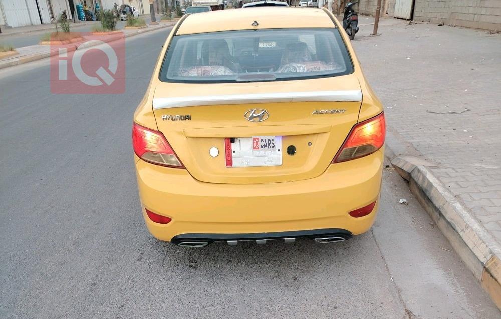 Hyundai Accent